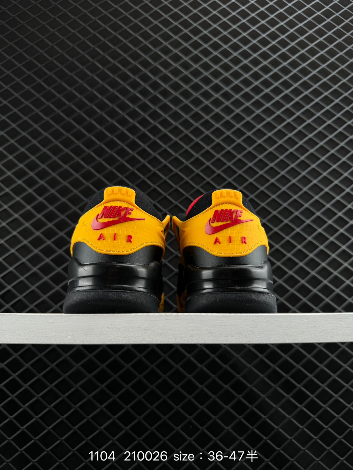 NK Wmns Air Jordan 4 Retro RM